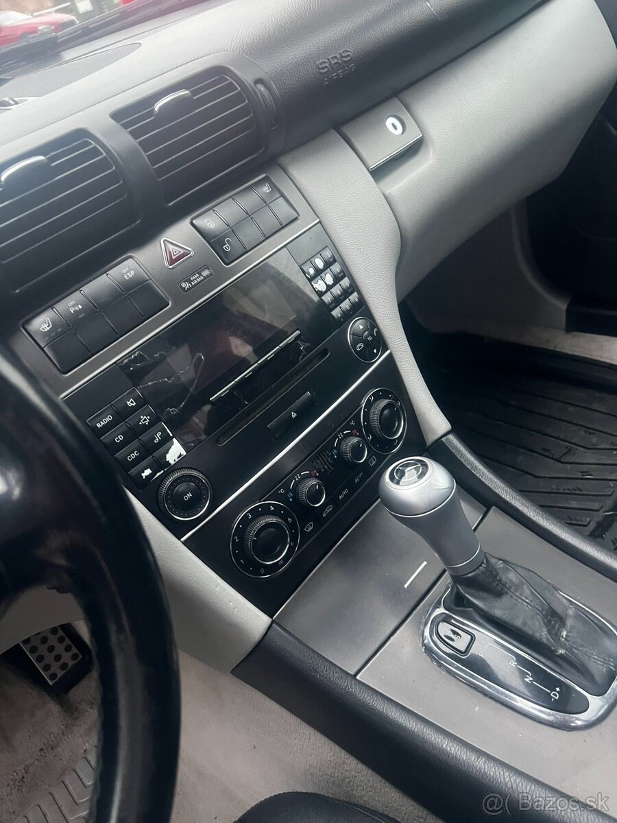 Mercedes C coupé 1.8 benzín automat - 7
