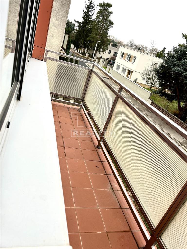 PRESTÍŽNE RODINNÉ BÝVANIE V JEDNEJ Z NAJŽIADANEJŠÍCH... - 7