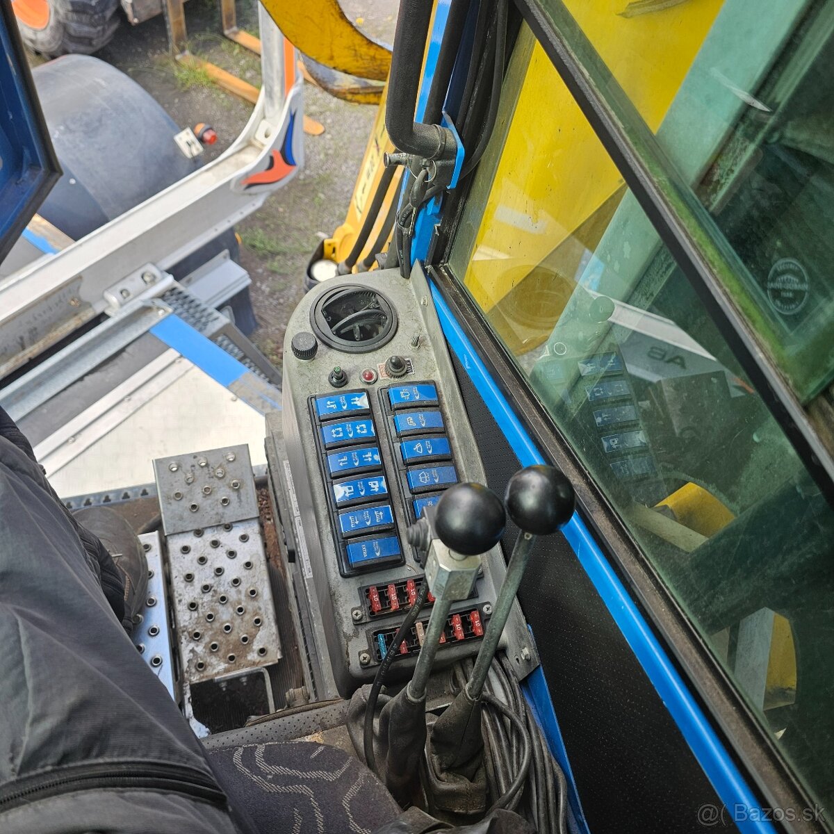 SCANIA R580 6x4 Lesovoz - 7