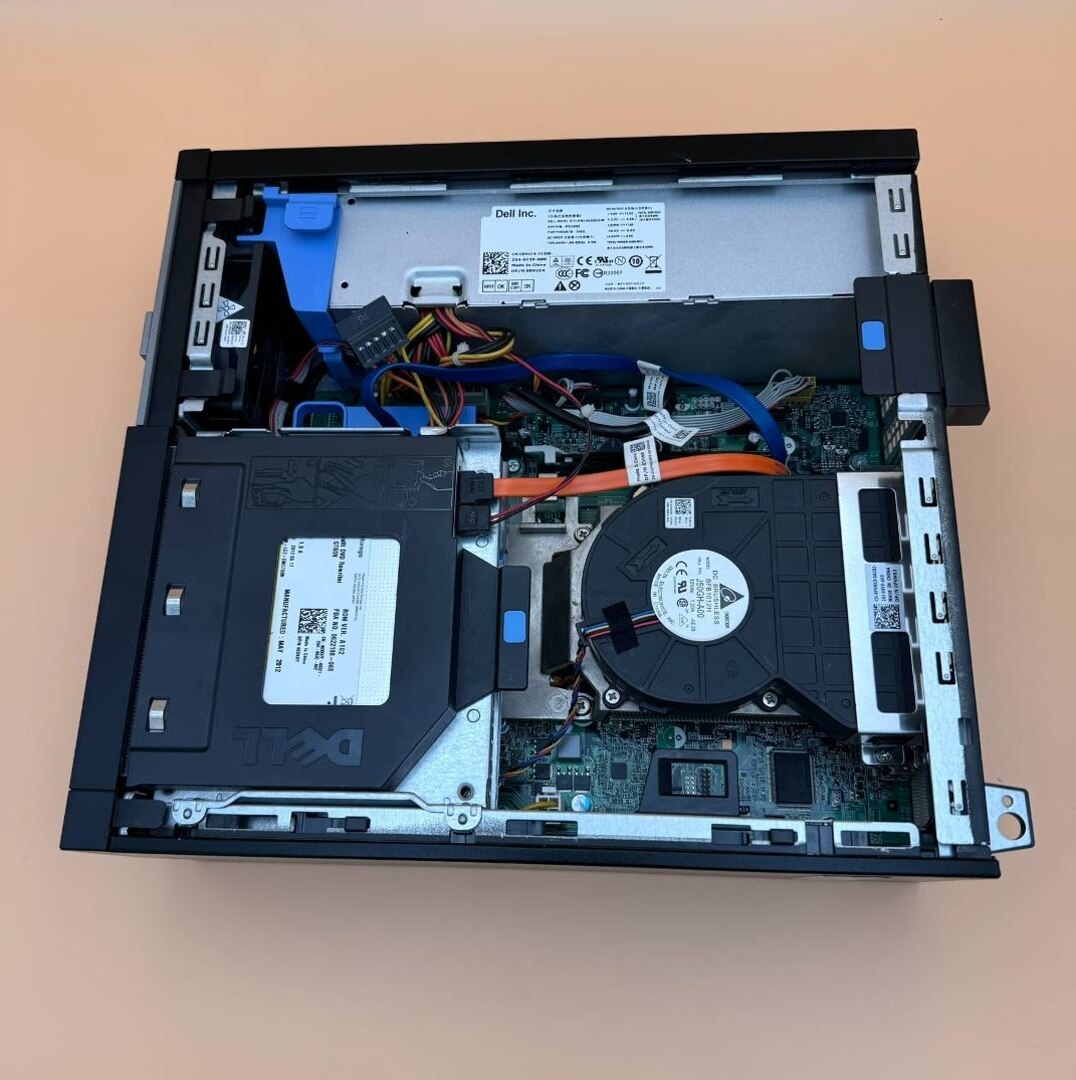 Počítač DELL.Intel i3-2120 2x3,30GHz.4gb ram.250gb HDD - 7