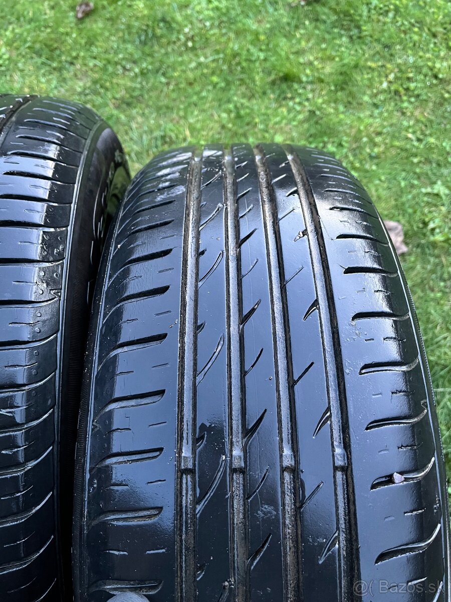 Nexen 215/60 r17 - 7