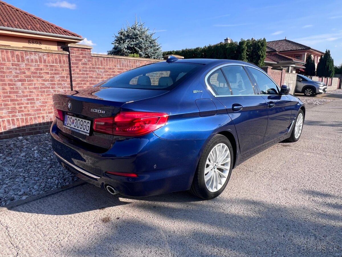BMW 530e iPerformance Plugin hybrid 8 st. prevodovka - 7