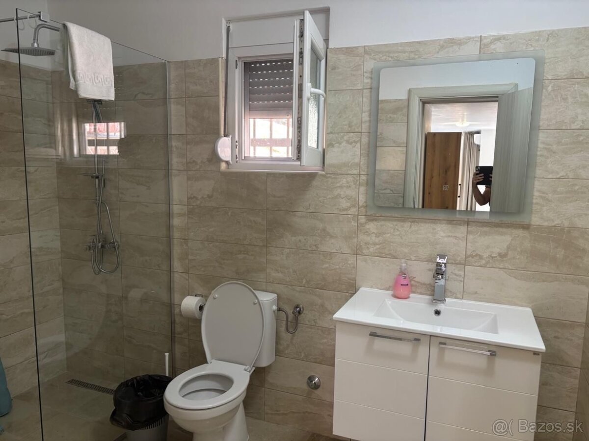 Apartmánový dom s bazénom priamo pri mori – Čierna Hora - 7