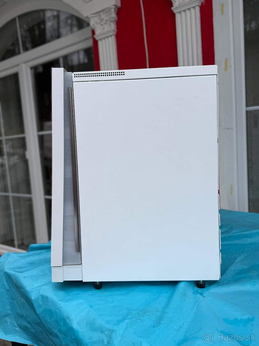 Predám Kavomat Vendo uno coffe - 7