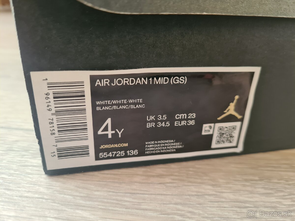 Nike Air Jordan 1 - 7