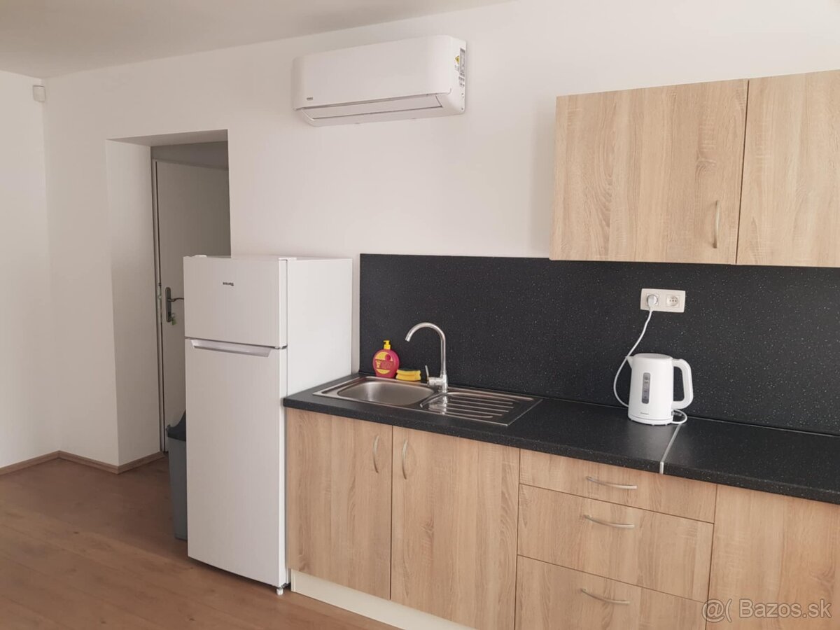 Prenájom - 2i byt, Galvaniho ulica, Bratislava - Ružinov - 7