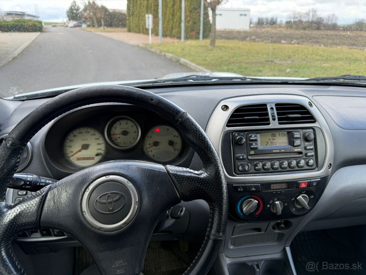 Toyota rav4 2.0 d4d 4x4 - 7