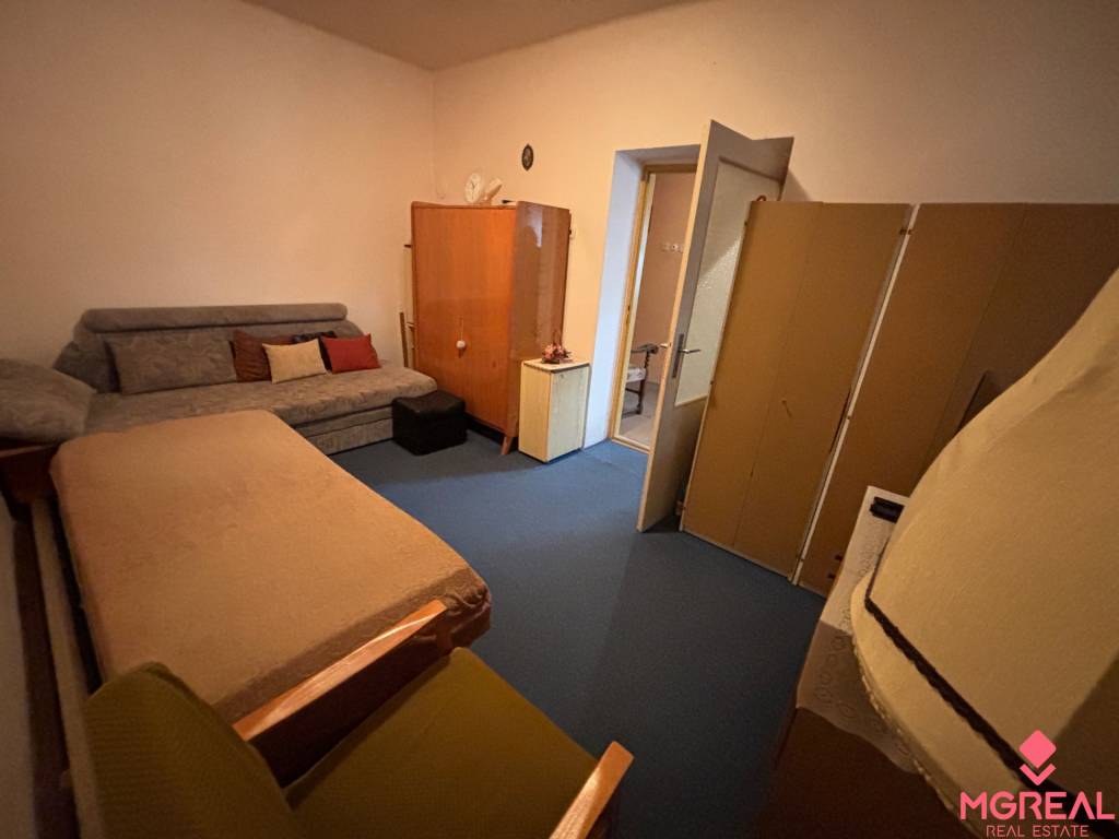 Zachovalý rodinný dom Kamanová - 7