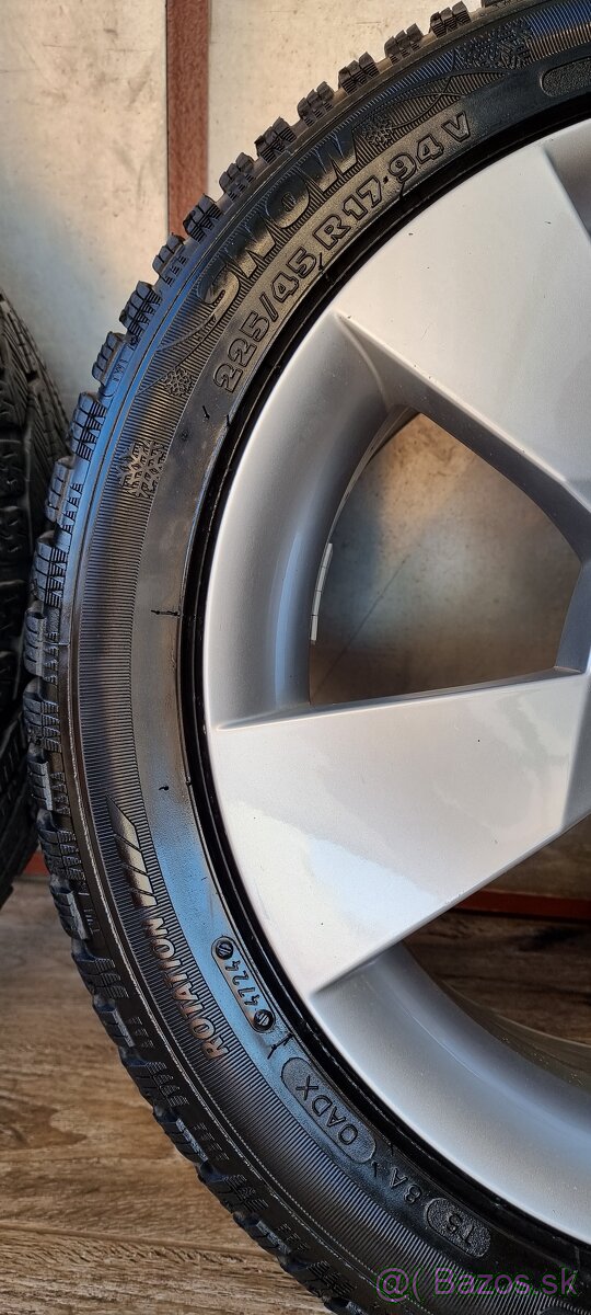 Predám zimné pneumatiky 225/45 r17na elektronoch Skoda Denom - 7
