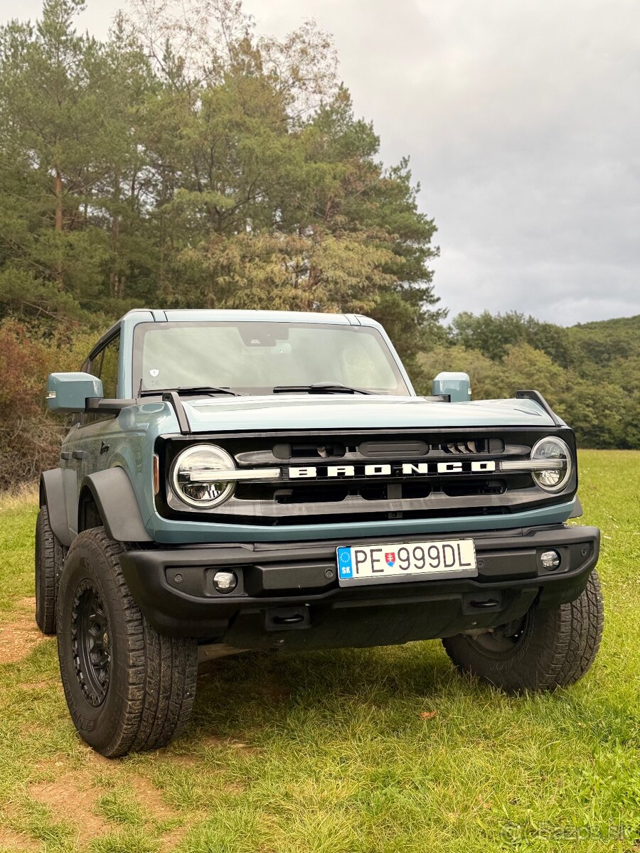 Ford Bronco 2.7 V6, 2023 – 38 000 km, top stav a výbava - 7