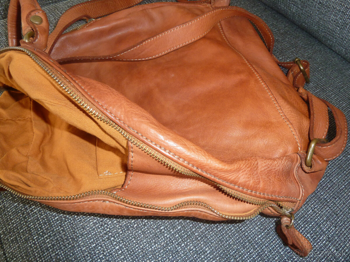 Dámsky kožený ruksak - 7