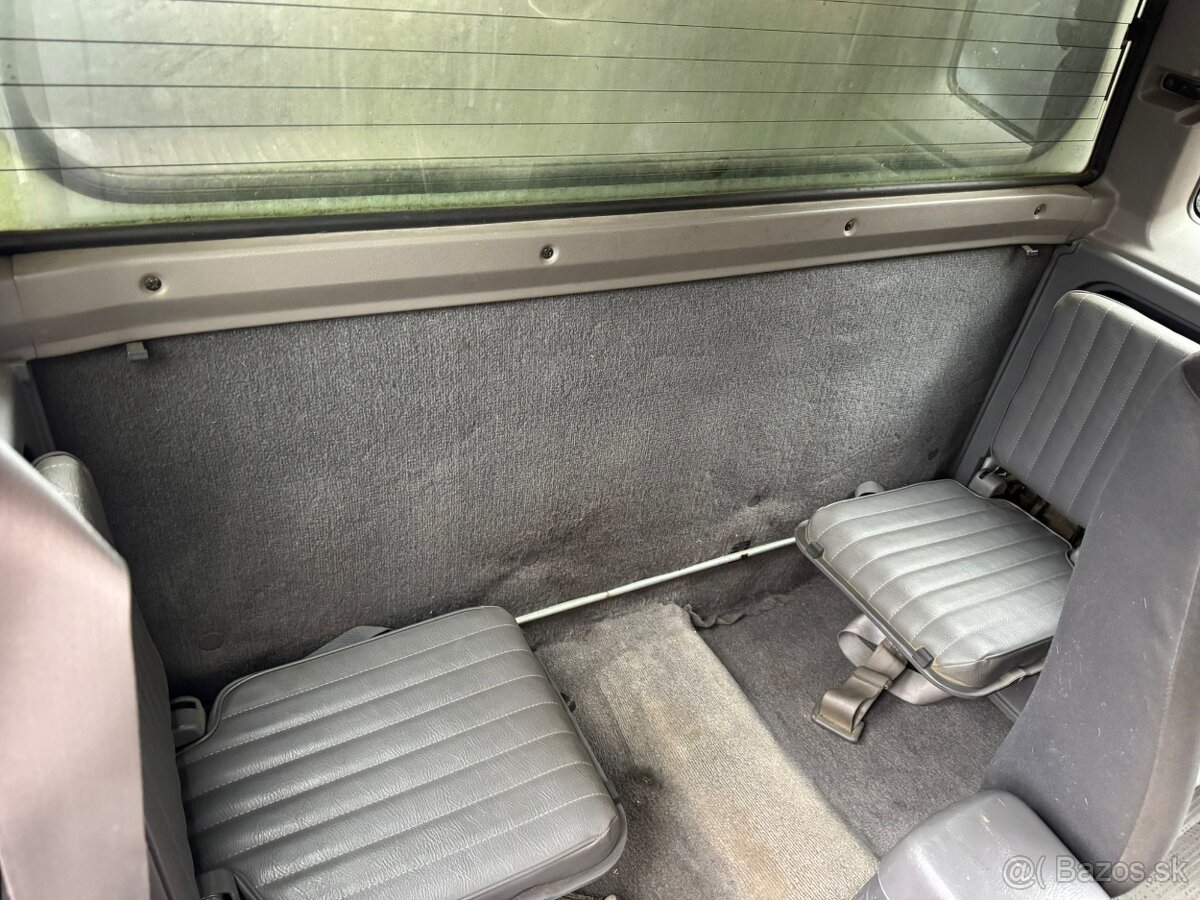 NISSAN NAVARA 2,5TD 4X4 KLÍMA ŤAŽNÉ 2006 ROK - 7