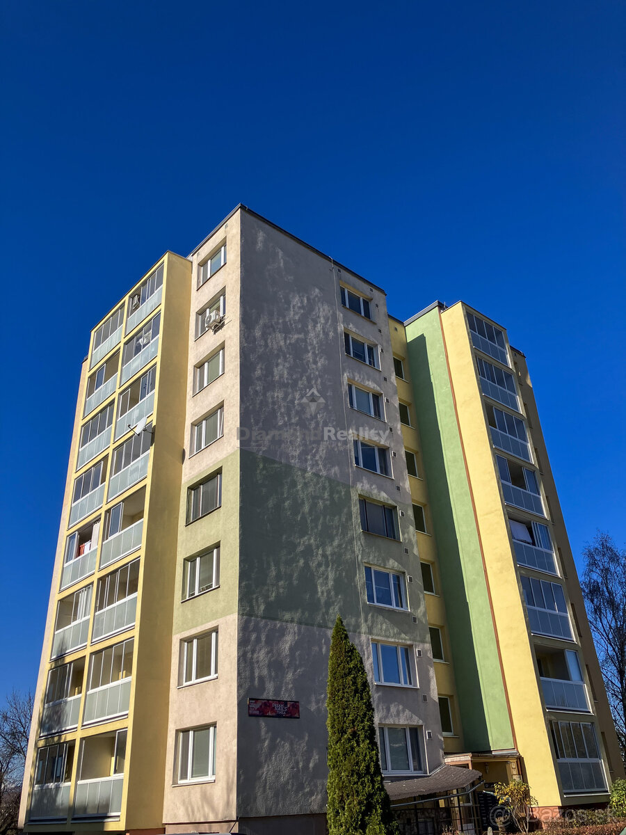 NA PREDAJ VEĽKÝ ZREKONŠTRUOVANÝ 2 IZBOVÝ BYT | 58m2 + LOGGIA - 7