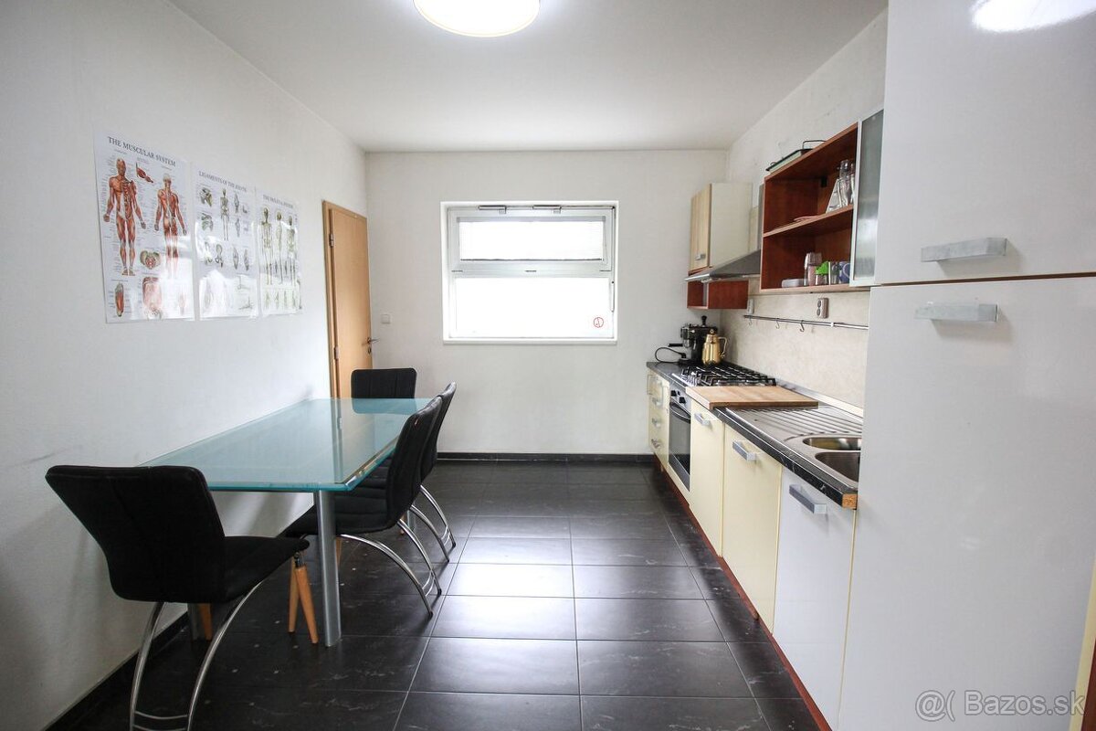 PREDAJ: Priestranný 3-izbový mezonet s terasou v atraktívnej - 7