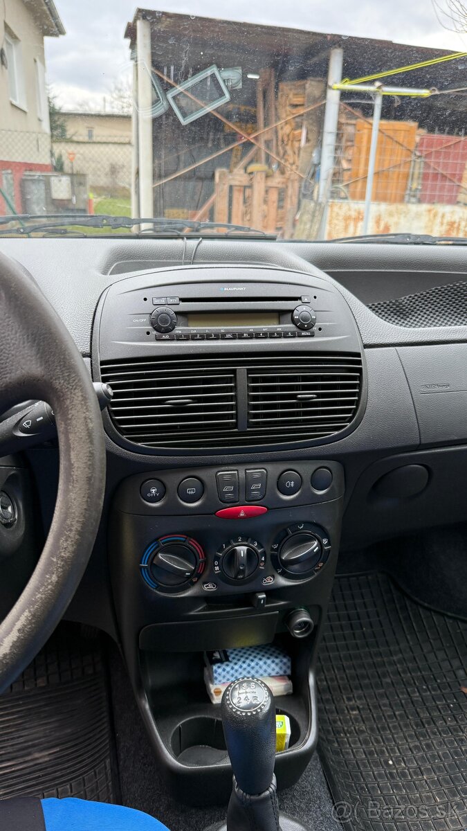 Predám Fiat Punto - 7