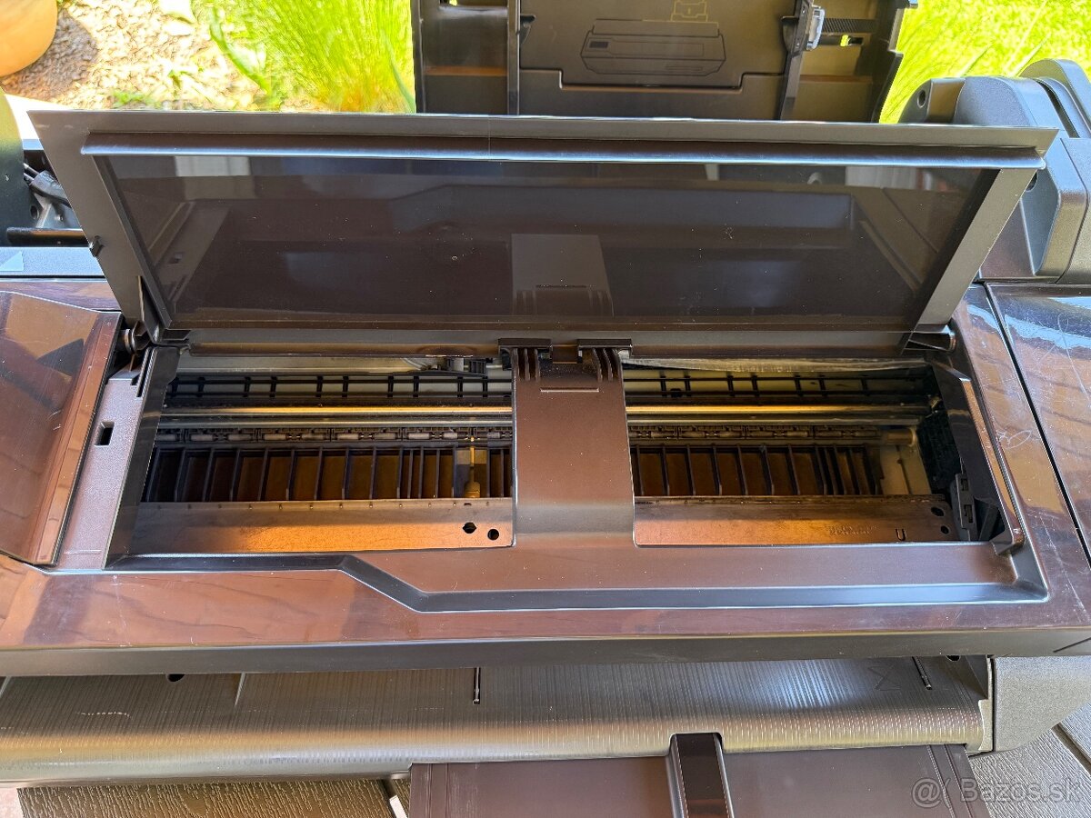 Plotter HP DesignJet T120 - 7