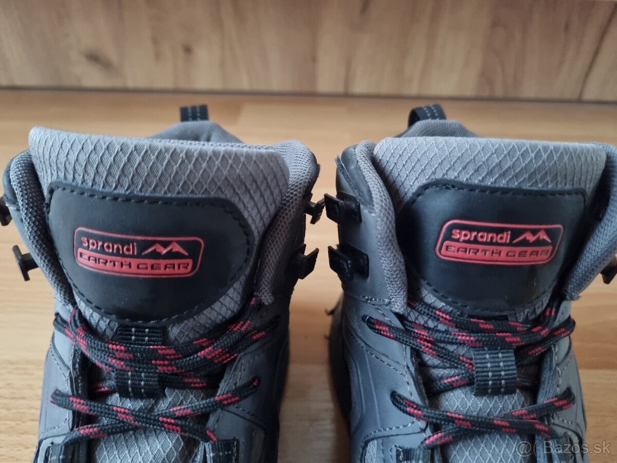 Chlapčenské prechodné topánky zn. Sprandi, veľ. 40 - 7