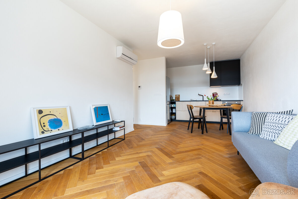 Na prenájom 2 izbový byt - Košice, Centrum - 7