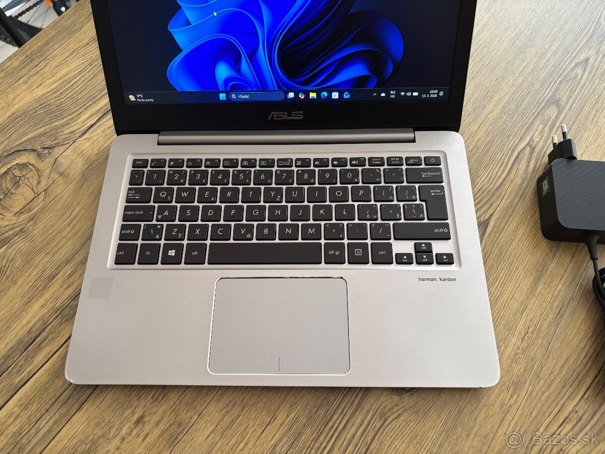 Asus/Notebook/i3-6100/8GB RAM DDR4/128GB NvMe SSD/Intel HD - 7