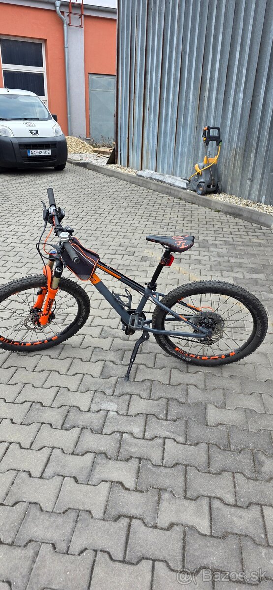 Decky horský bicykel Cube reaction 24 - 7
