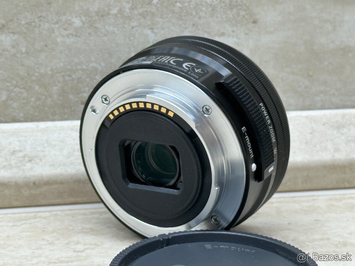 Sony E 16-50 mm f/3.5-5.6 OSS - 7