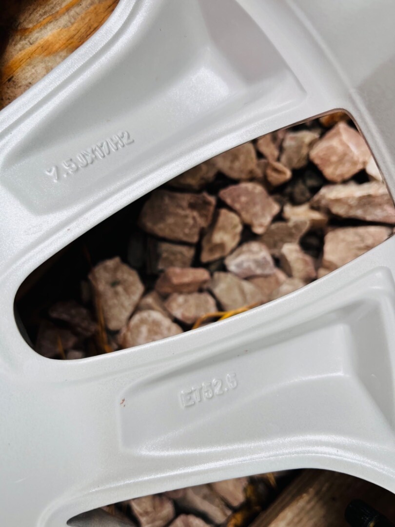 3ks - 5x108 R17 alu disk Ford - 7