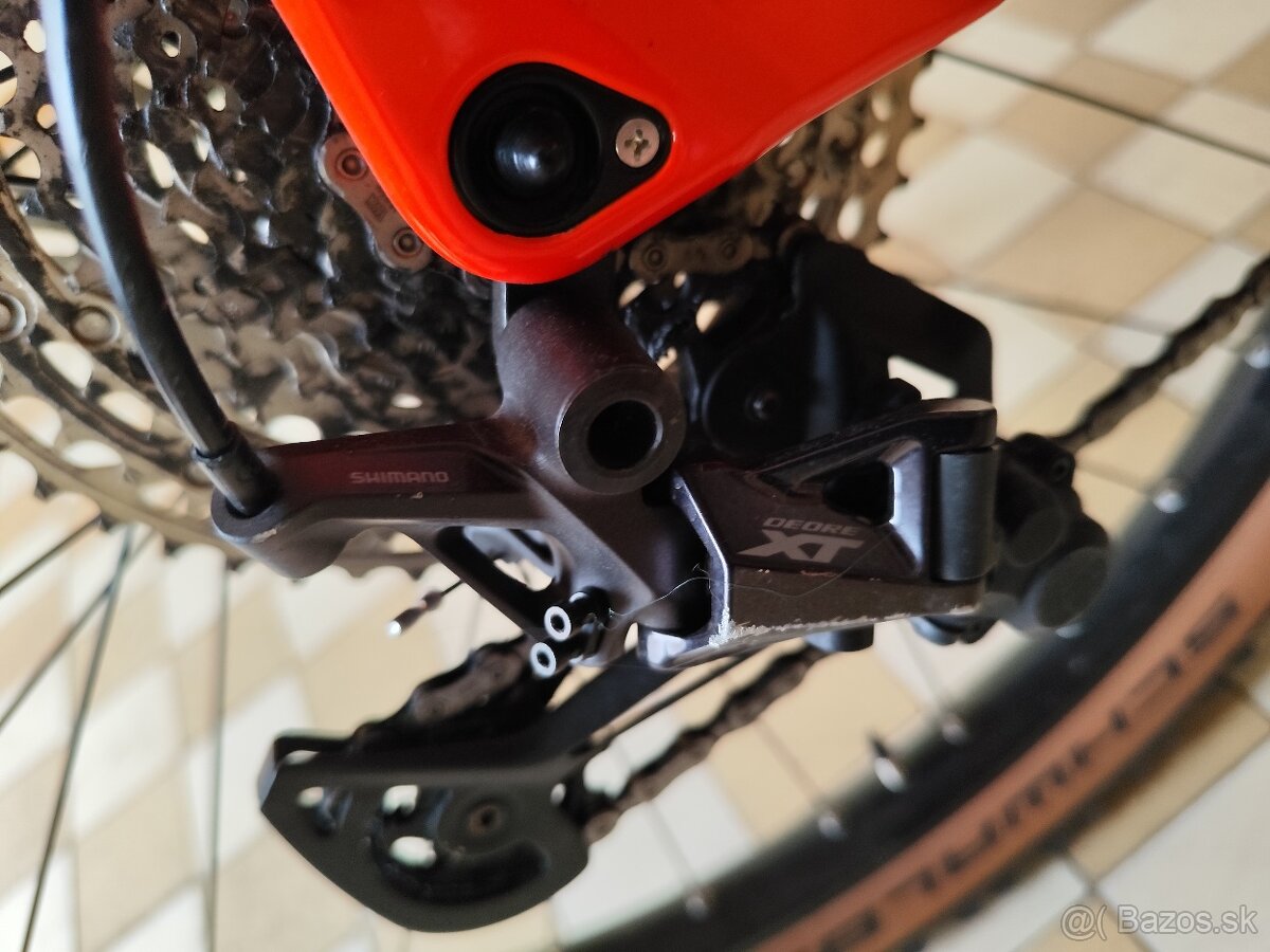 Cube stereo hybrid - 7