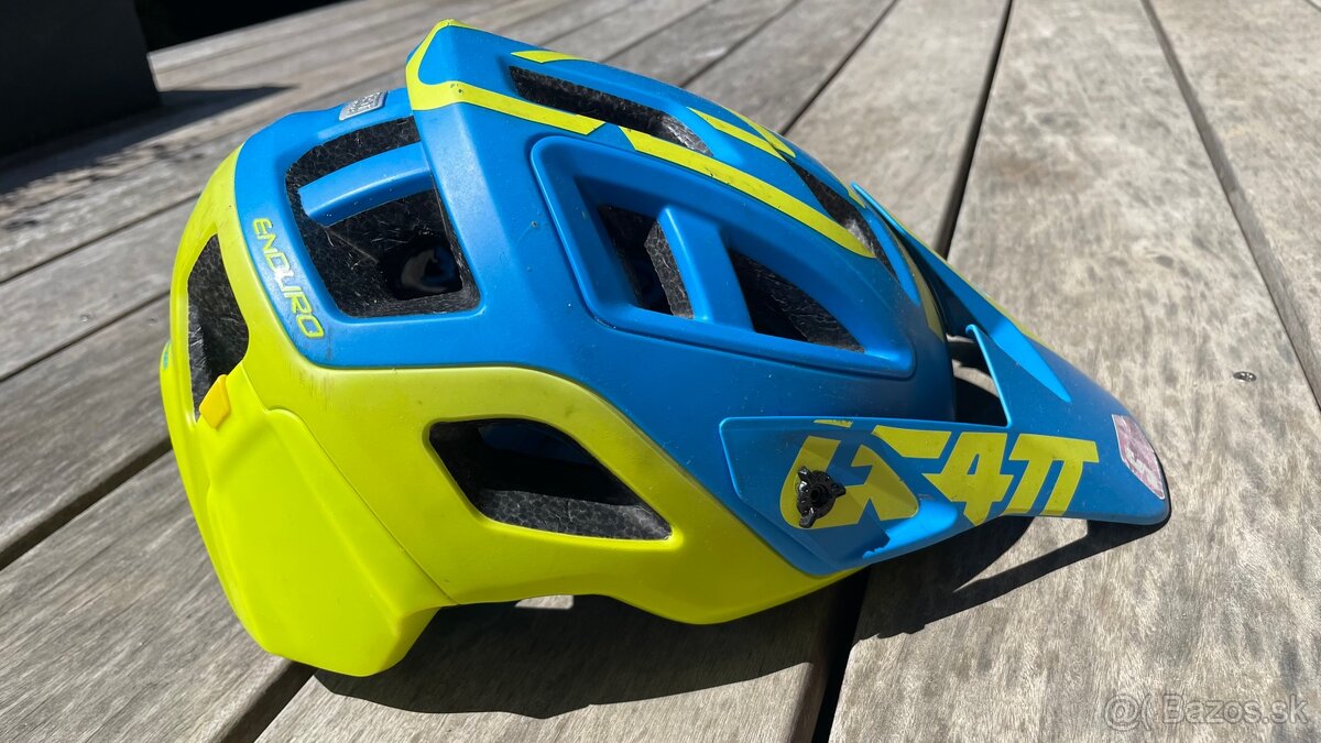 Leatt Enduro prilba - 7