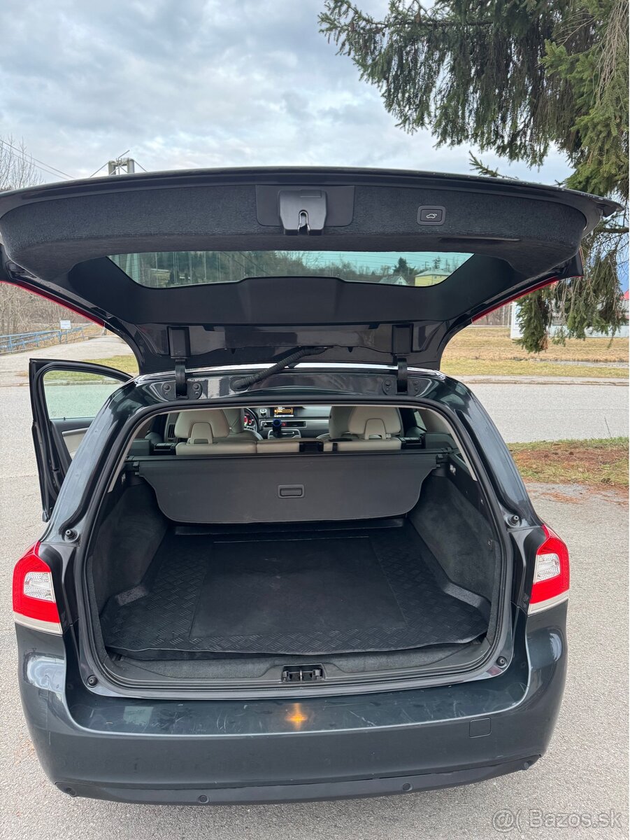 Predam auto Volvo v70 2013 - 7