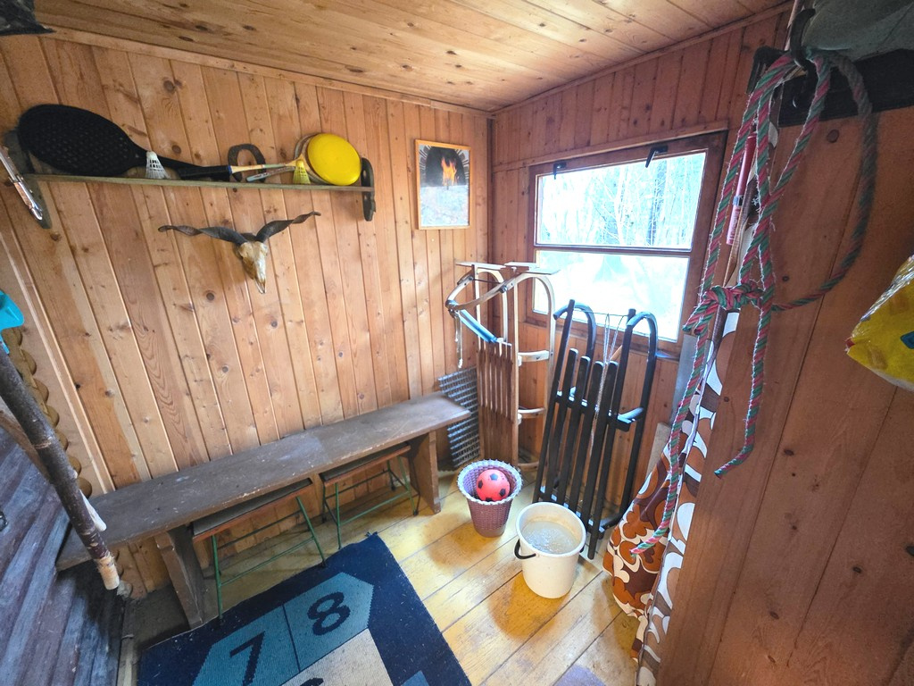 Predáme rekreačnú chatu, Varín - Pod Jedľovinou, R2 SK. - 7