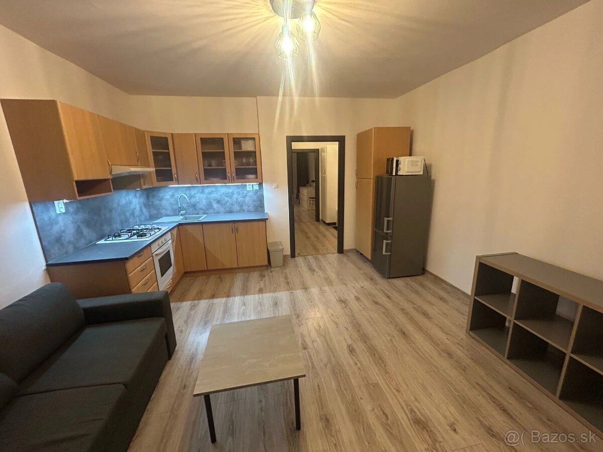 Prenajmem 2-izbový byt Trnava - 7