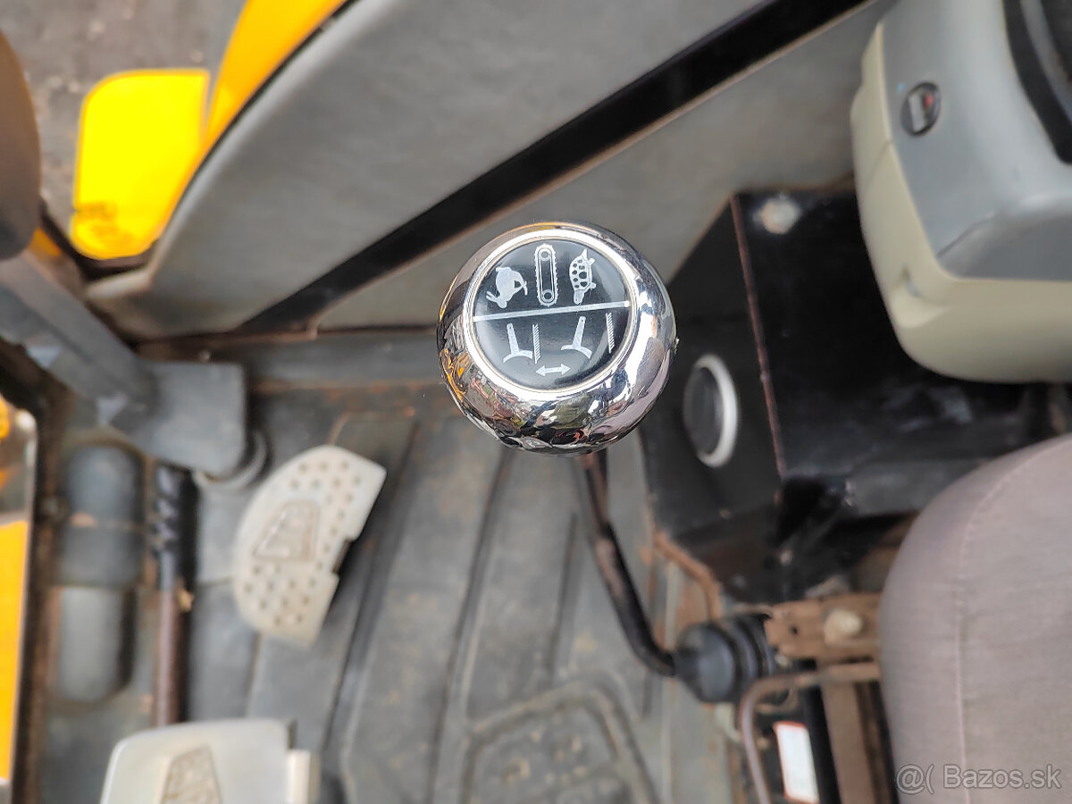 Mini bagr JCB 802, rok 2004, 298 000Kč + DPH - 7