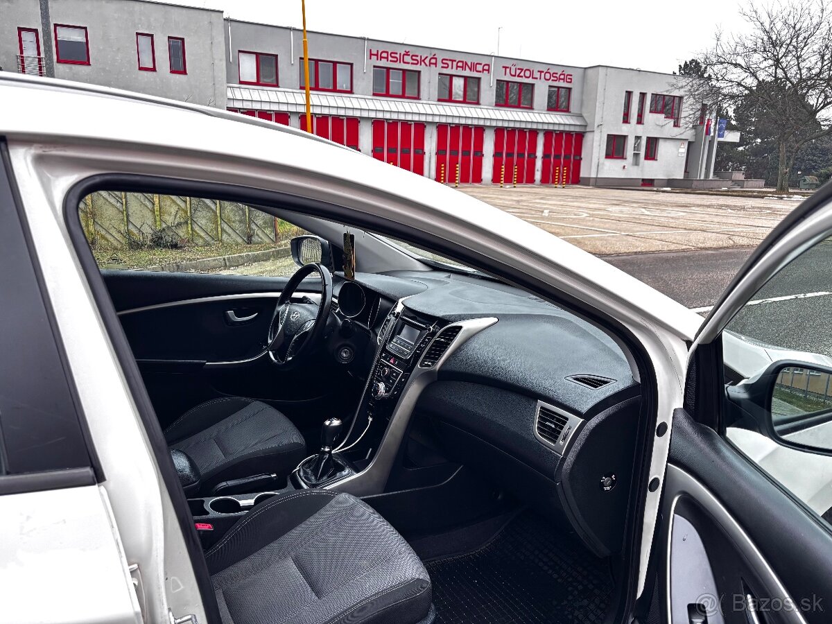 Hyundai i30 1.6CDRI 81kw - 7