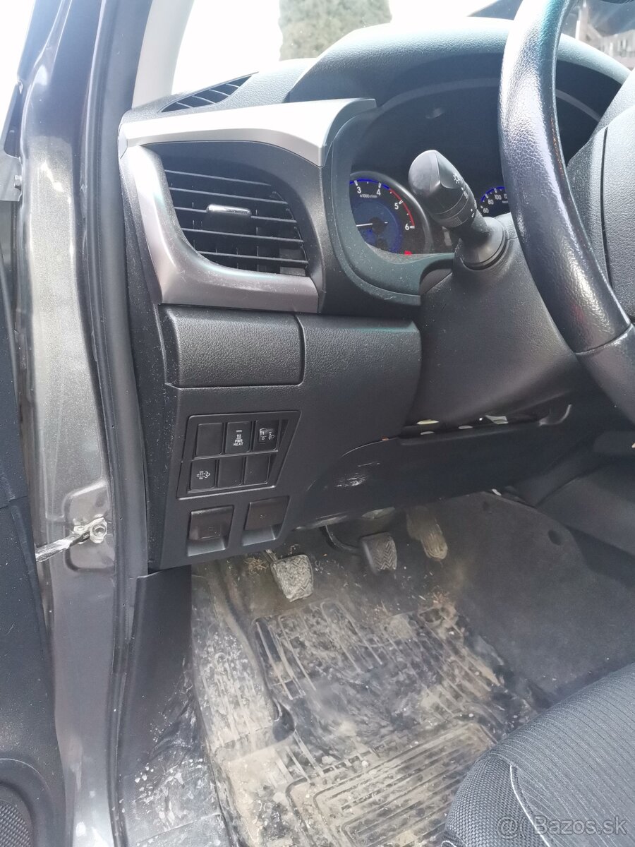 Toyota hilux 2.4 - 7