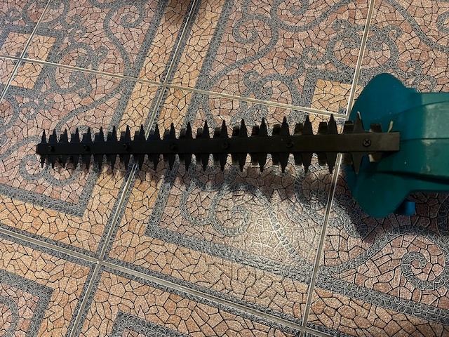 Nožnice na živý plot - plotostrih - 7