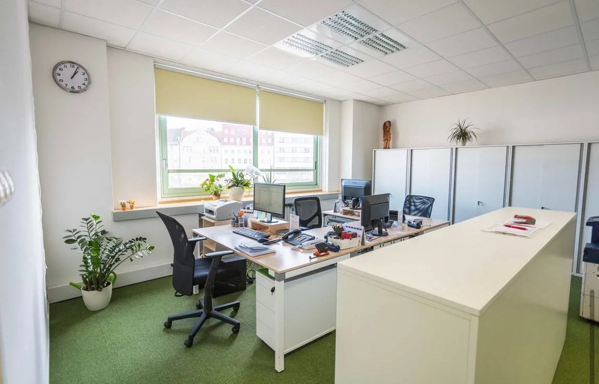 Na prenajom kancelárie v centre Bratislavy - 7