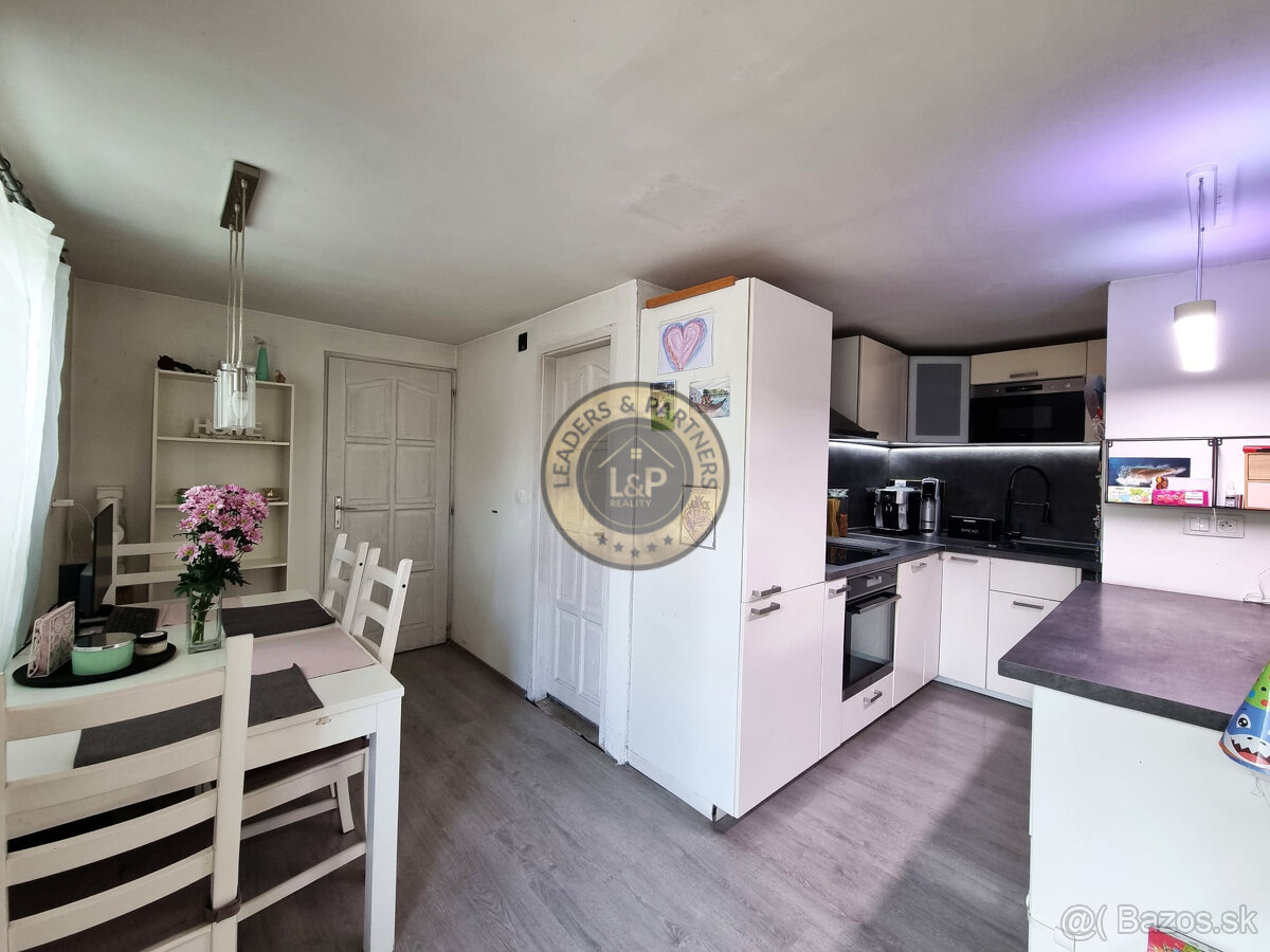 PREDAJ rodinný dom Rajka - 7