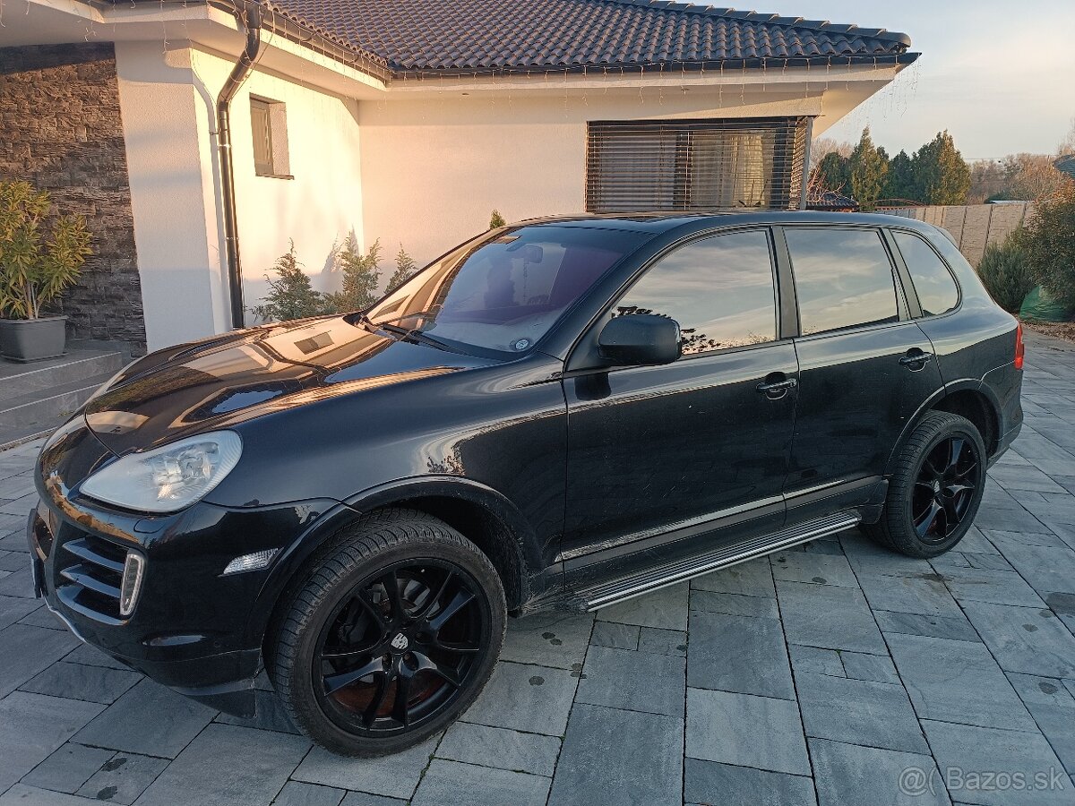 Porsche Cayenne 4.8 (facelift) - 7