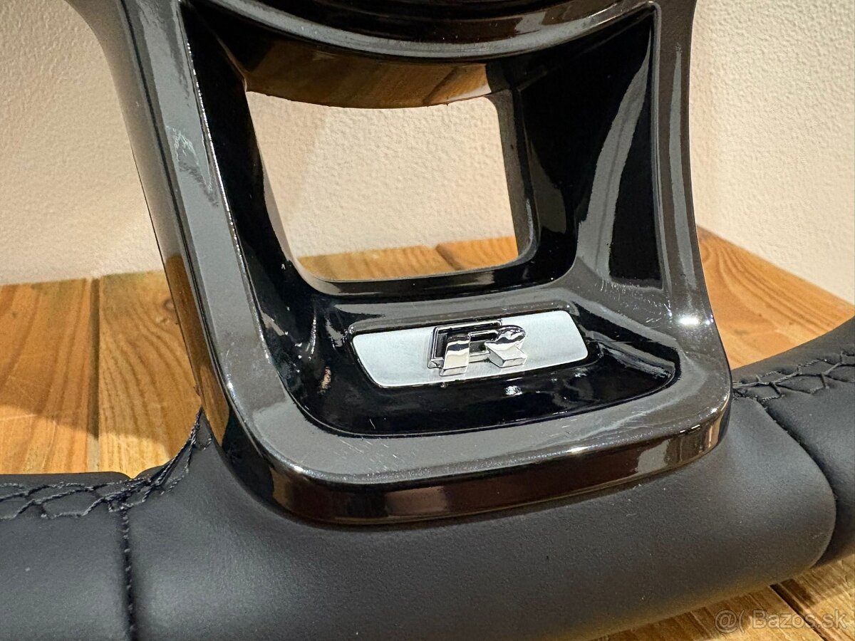 RLINE ŠPORTOVÝ VOLANT GOLF / PASSAT / Arteon atď - 7