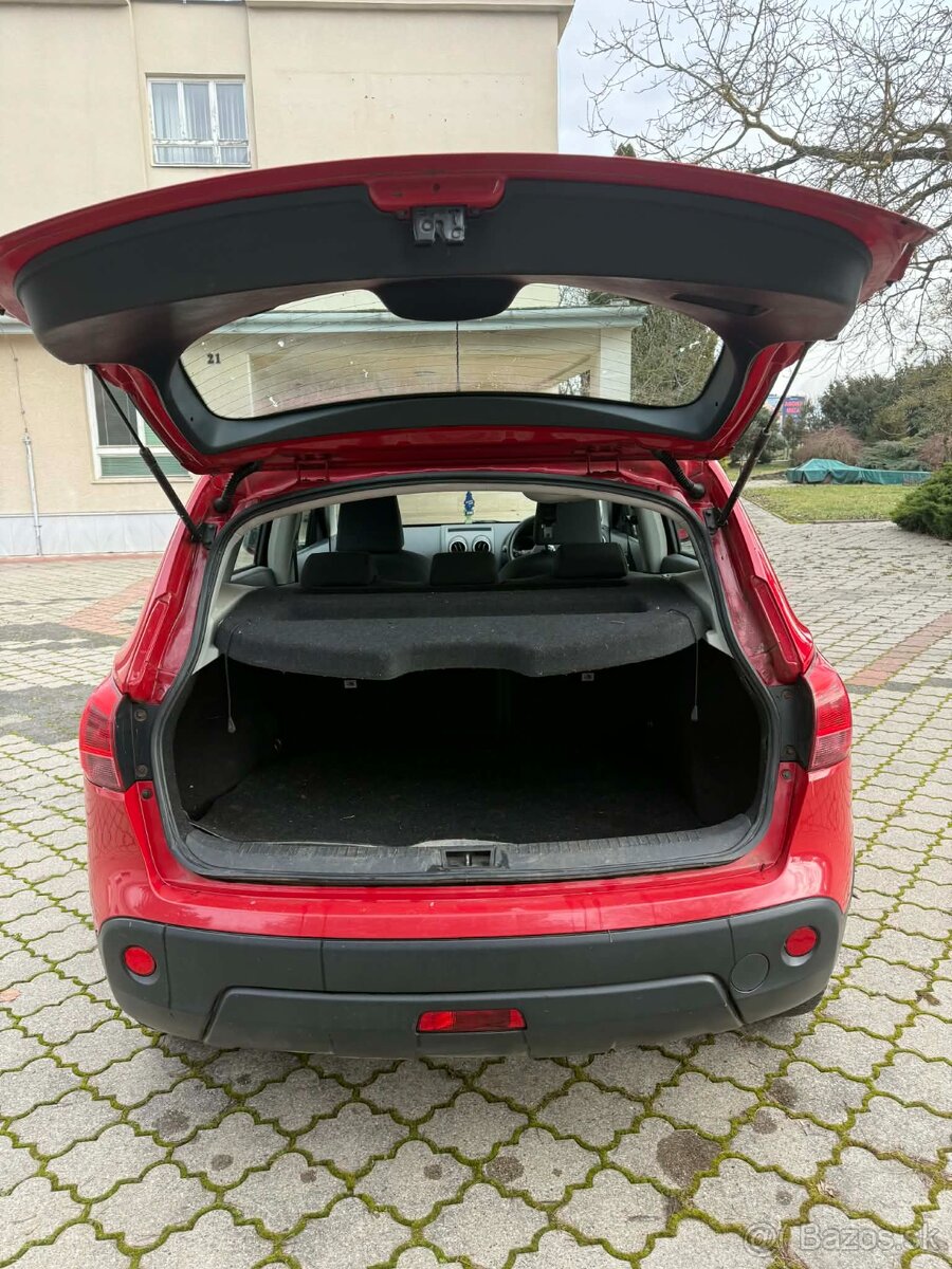 Nissan quashqai 1.6 - 7