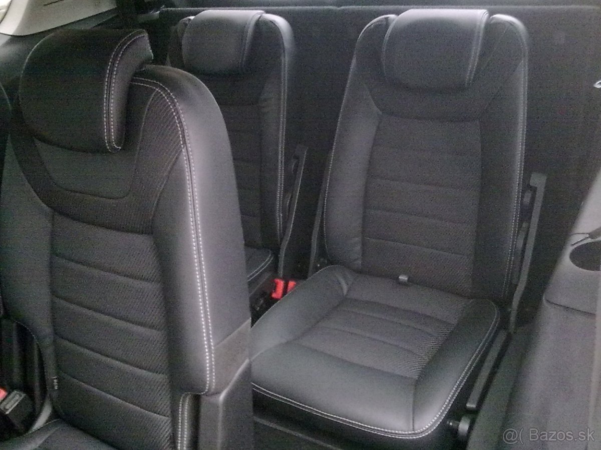 Predám Ford S-Max Titanium 2012,AUTOMAT,7sedadiel-TOP PONUKA - 7