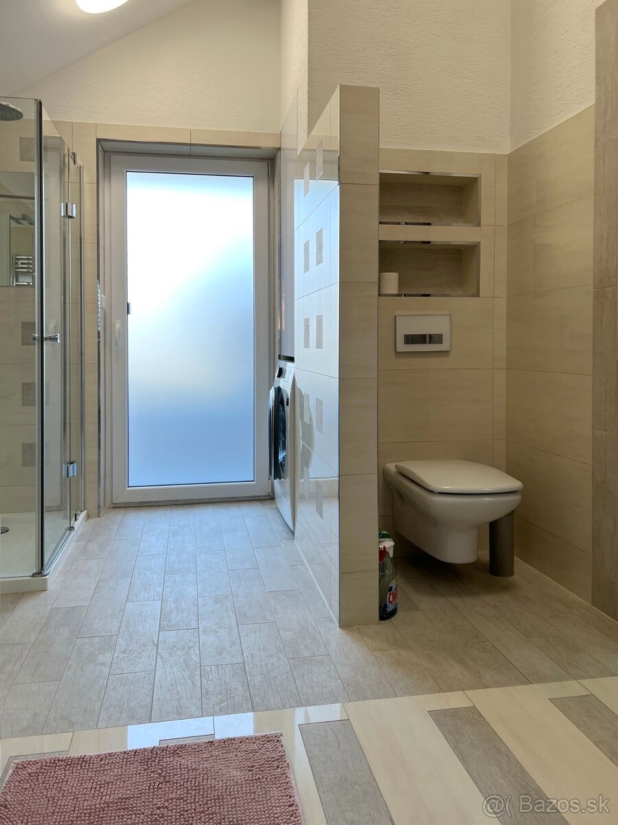 Prenajmem luxusný byt v priamom centre Topoľčian - 7