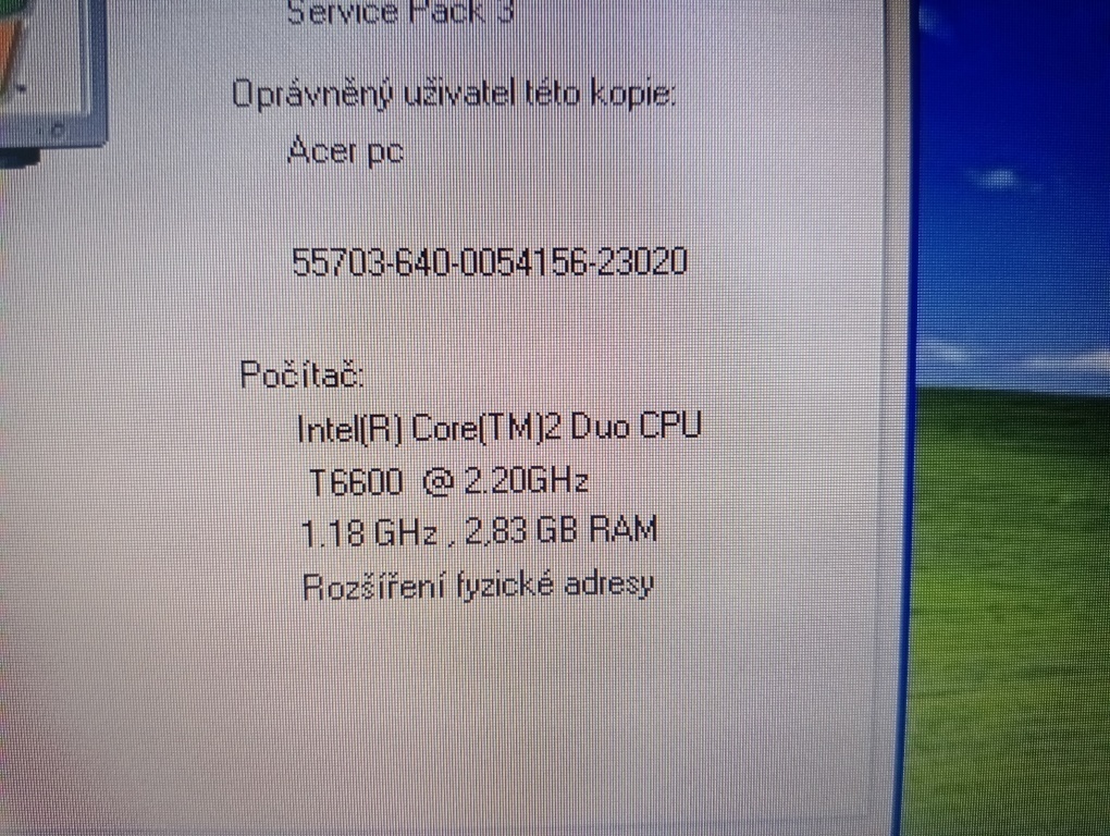 predám Acer extensa 5635 / 3gb ram / 250gb hdd /Windows xp - 7