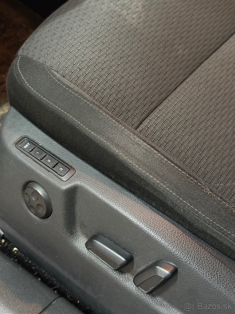 Škoda Superb Kombi 2.0TDi 103kw - 7