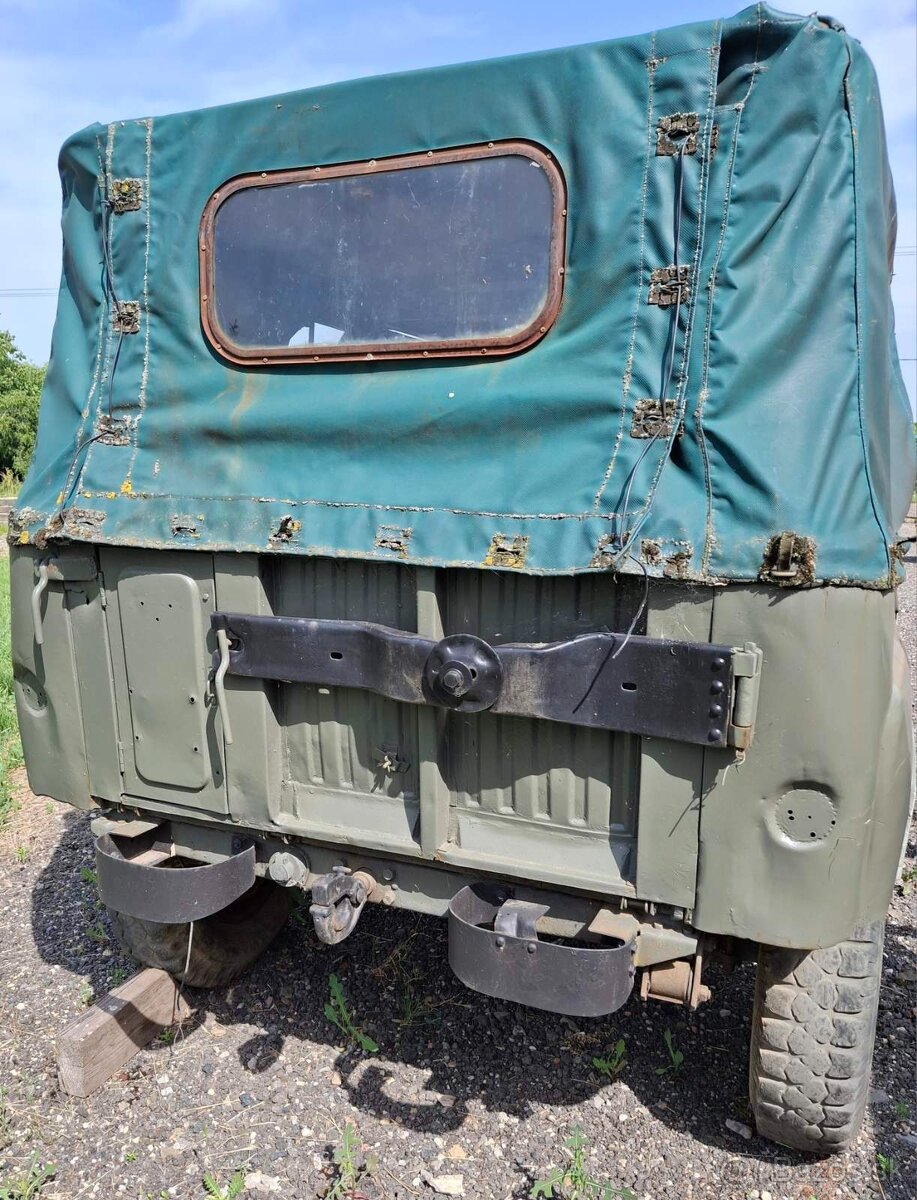 Predám vojenské terénne vozidlá UAZ-469 a LUAZ-969 - 7