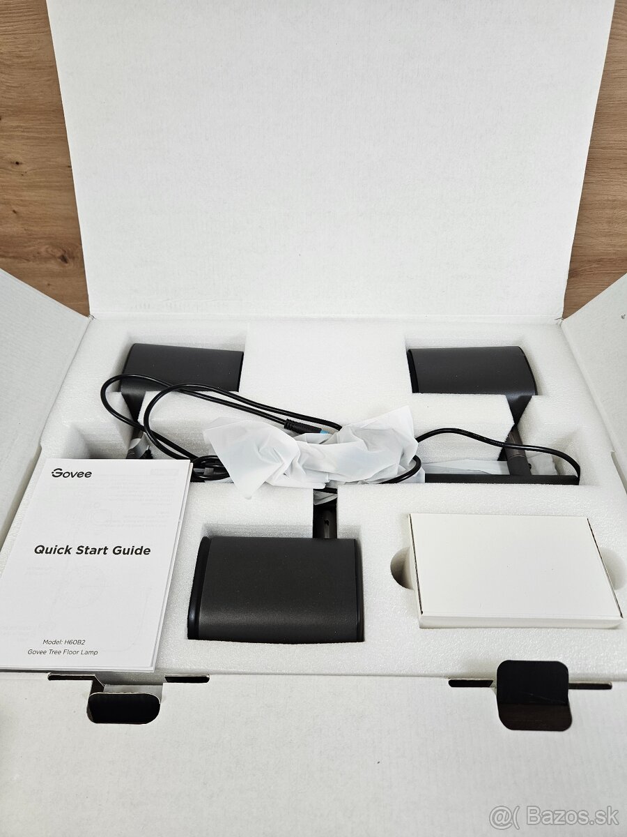 Govee Tree Floor Lamp – nový kus, poškodená krabica - 7