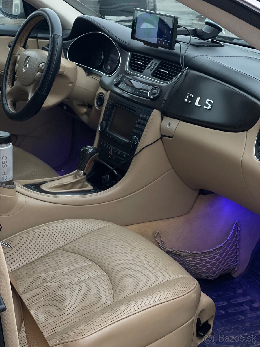 Mercedes Benz CLS 350 - 7