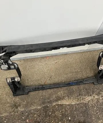 original chladicova stena audi A4 A5 b9 8W0 nova - 7