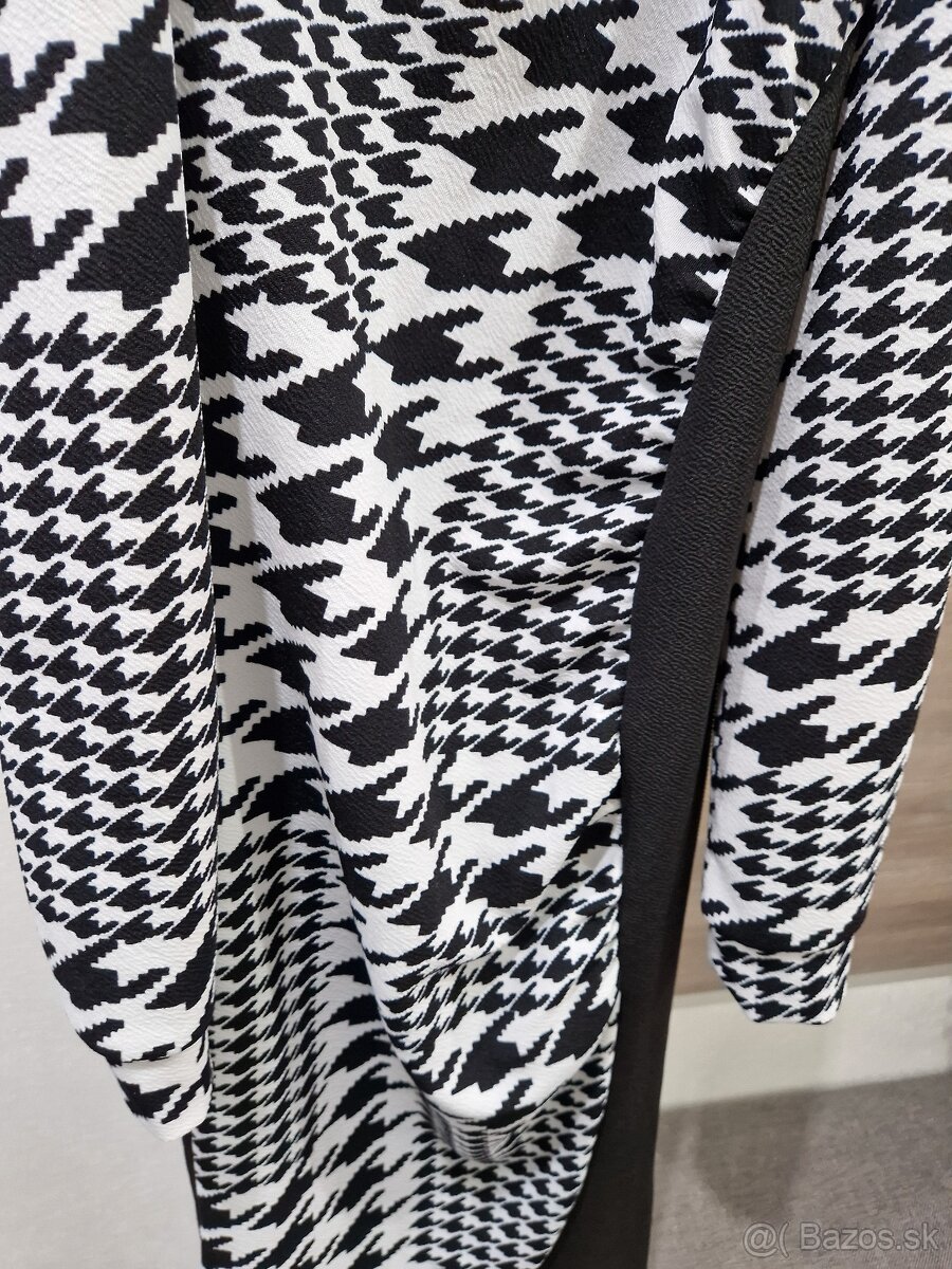 Šaty čiernobiele - 7