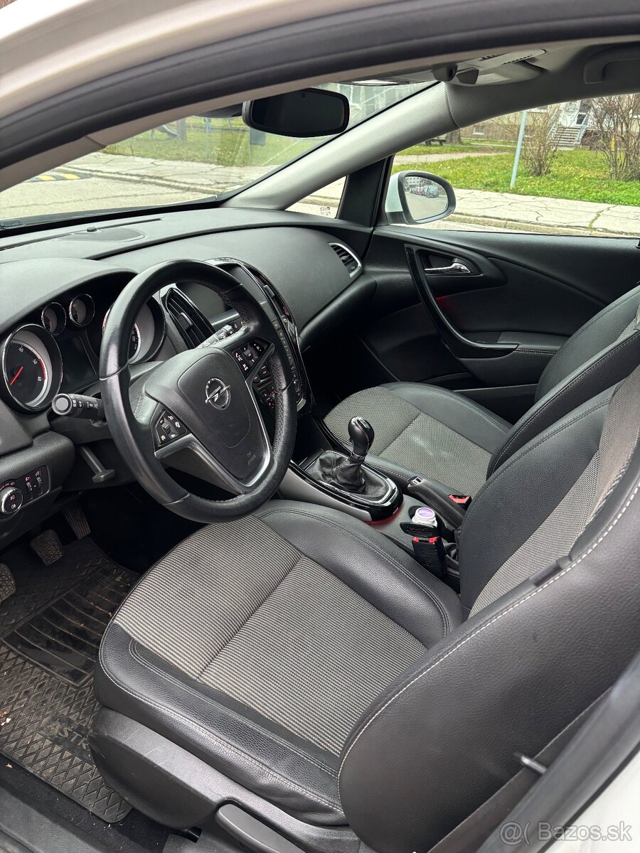 Predám Opel Astra 1.7 CDTi kombi - 7